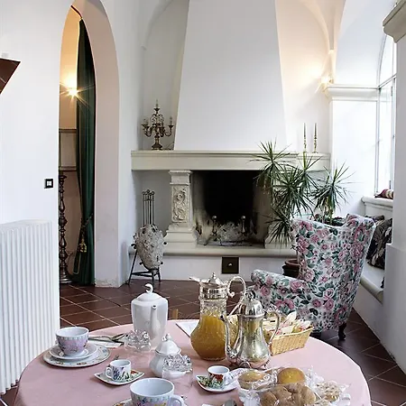 Antica La Viola, With Private Pool 3* Lecce