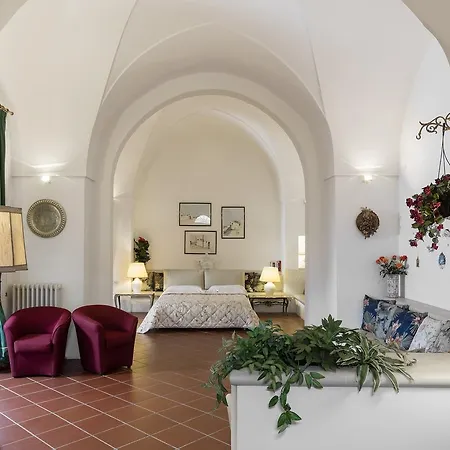 Antica La Viola, With Private Pool 3* Lecce